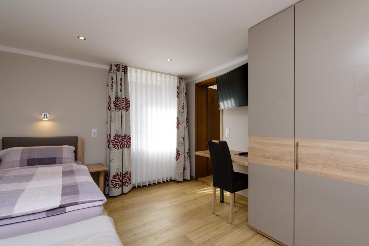 Hotel Deutsches Haus Aerzen Εξωτερικό φωτογραφία