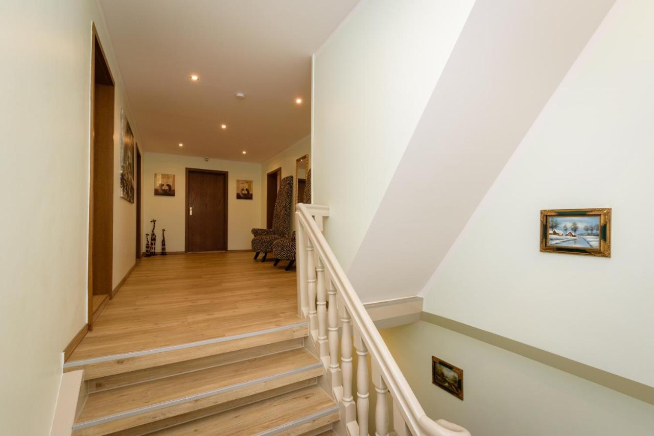 Hotel Deutsches Haus Aerzen Εξωτερικό φωτογραφία