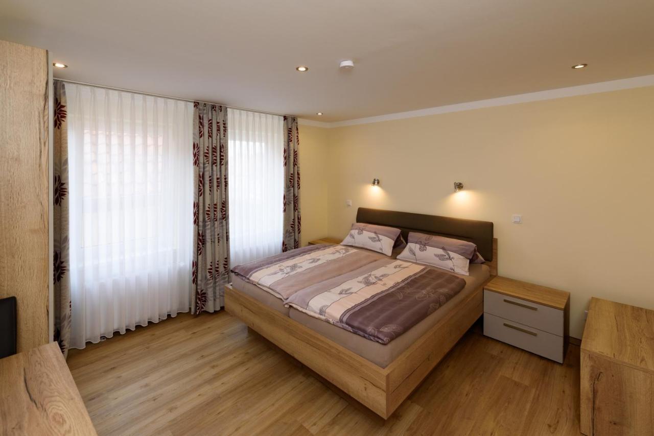 Hotel Deutsches Haus Aerzen Εξωτερικό φωτογραφία