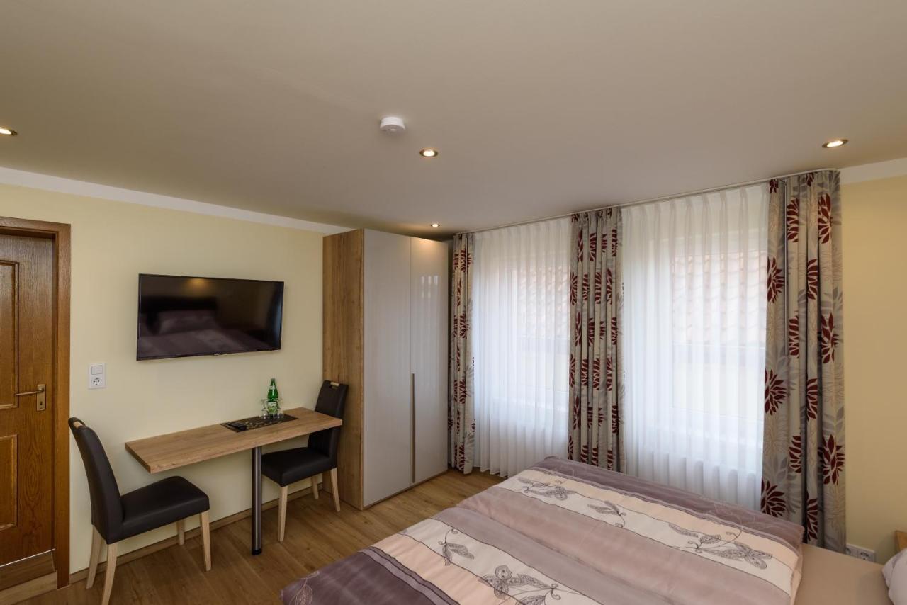 Hotel Deutsches Haus Aerzen Εξωτερικό φωτογραφία