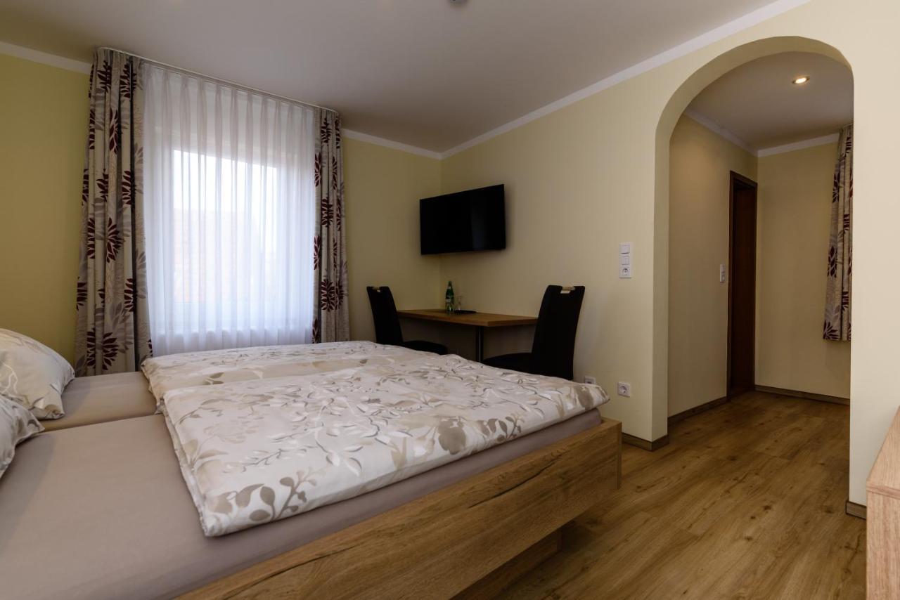 Hotel Deutsches Haus Aerzen Εξωτερικό φωτογραφία