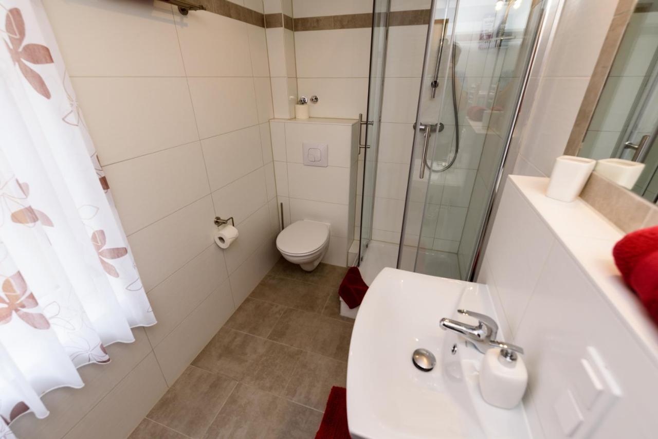 Hotel Deutsches Haus Aerzen Εξωτερικό φωτογραφία