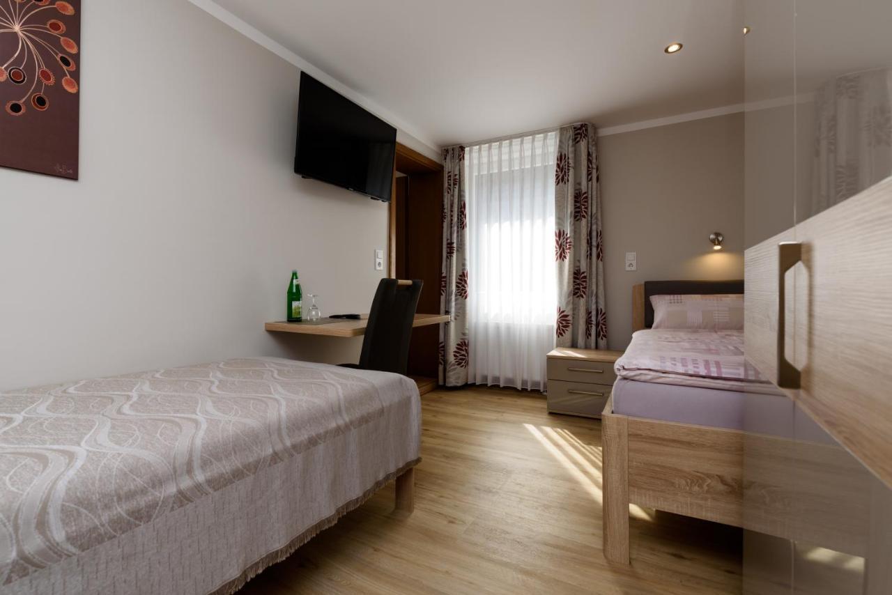 Hotel Deutsches Haus Aerzen Εξωτερικό φωτογραφία