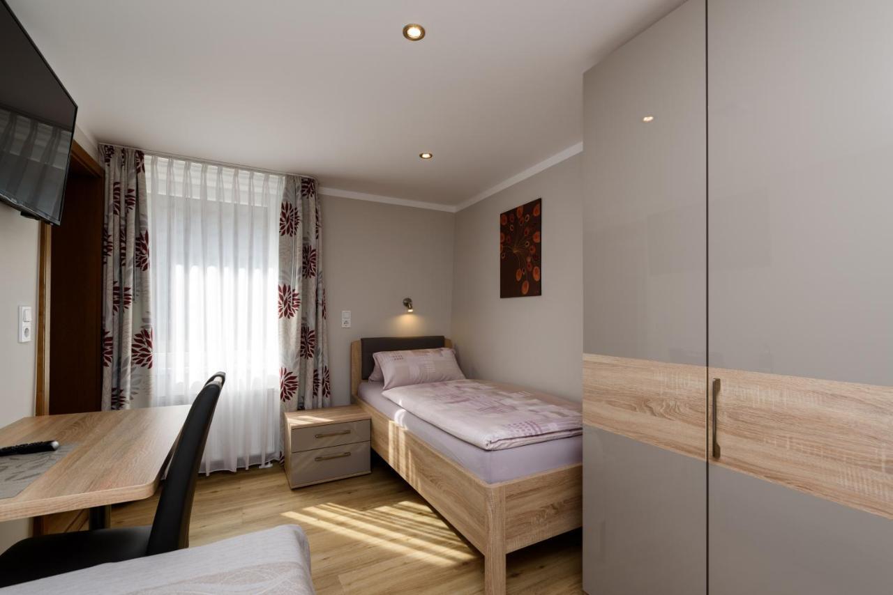 Hotel Deutsches Haus Aerzen Εξωτερικό φωτογραφία