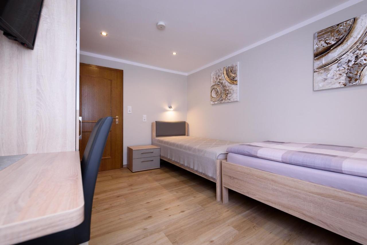 Hotel Deutsches Haus Aerzen Εξωτερικό φωτογραφία